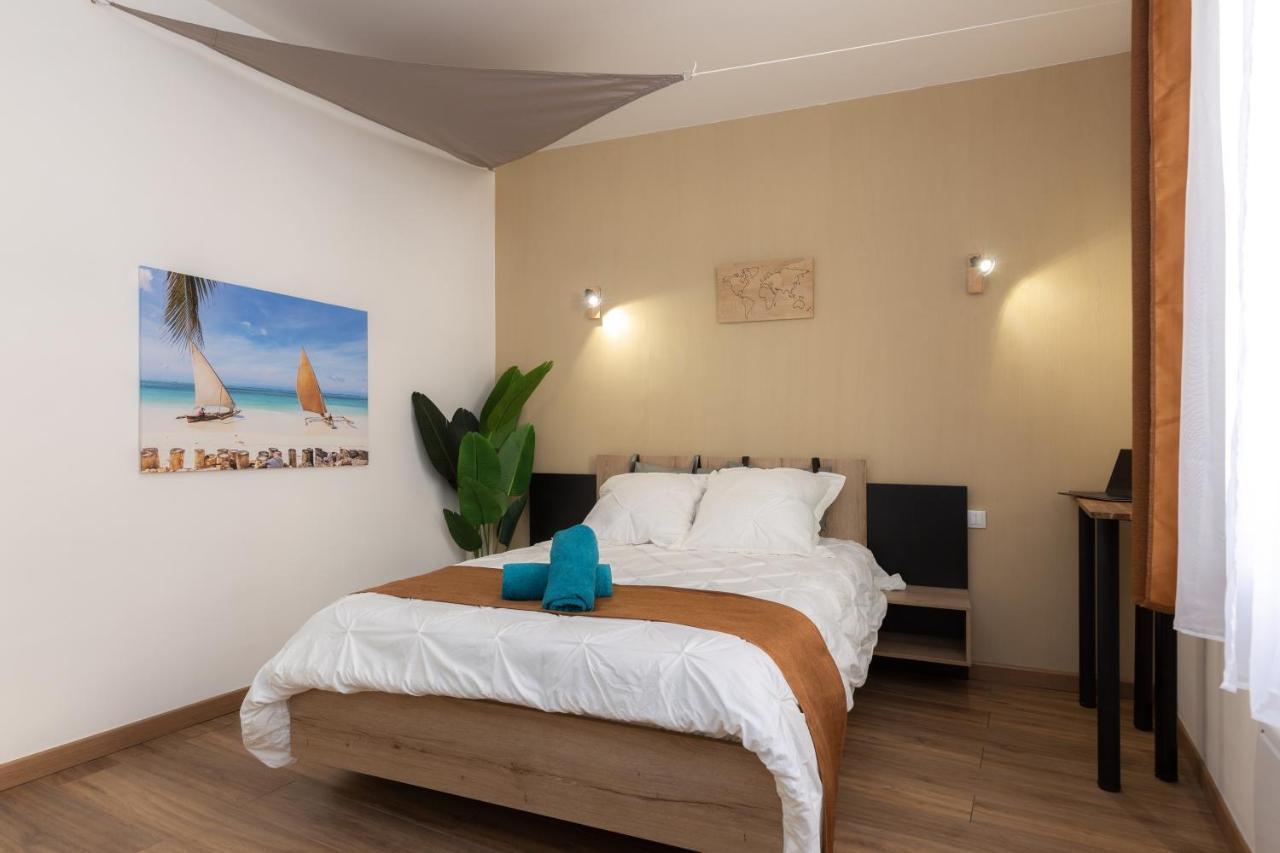 Le Voilier - Port De Plaisance - Host Provence Apartment Ла Сен-сюр-Мер Екстериор снимка